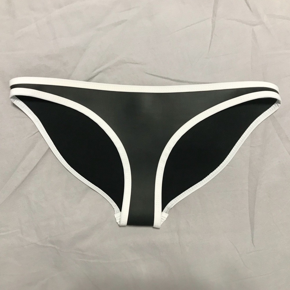 Black Full Coverage Neoprene Bikini Bottom NWOT